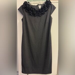 Women’s Cache Heather Gray Dress with Ruffled Collar Size 6